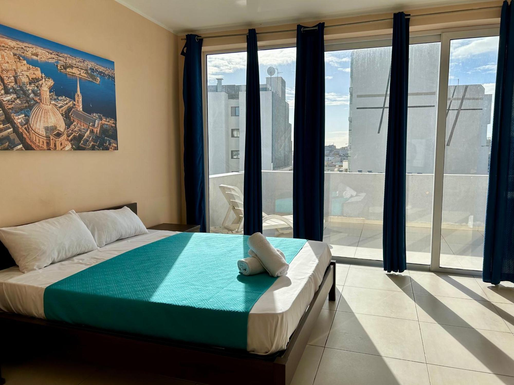 Malta Paradise Hotel Saint Julian's Bagian luar foto